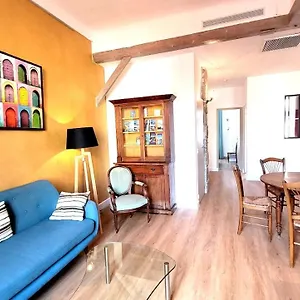 4 Pieces Vieux Garibaldi Apartment